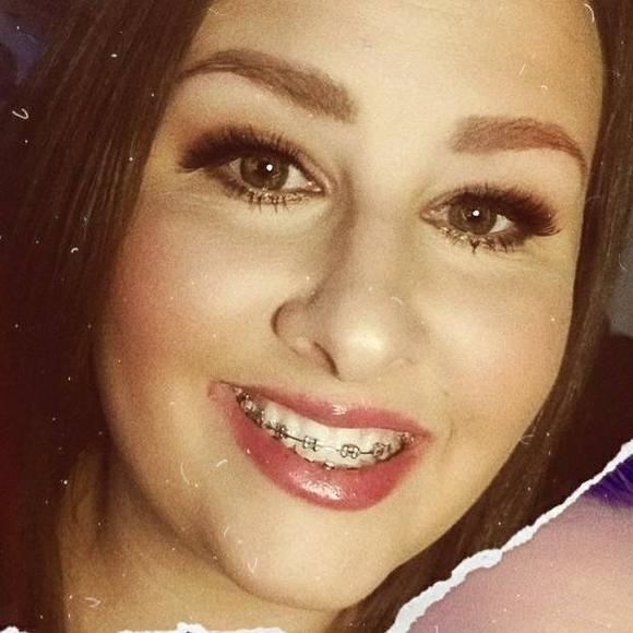 Meet your Posher, Chelsea - Picture 1 of 1